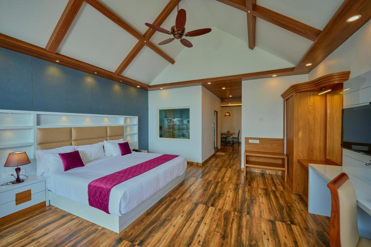 The Planet Munnar Hotel Suryanelli Bagian luar foto