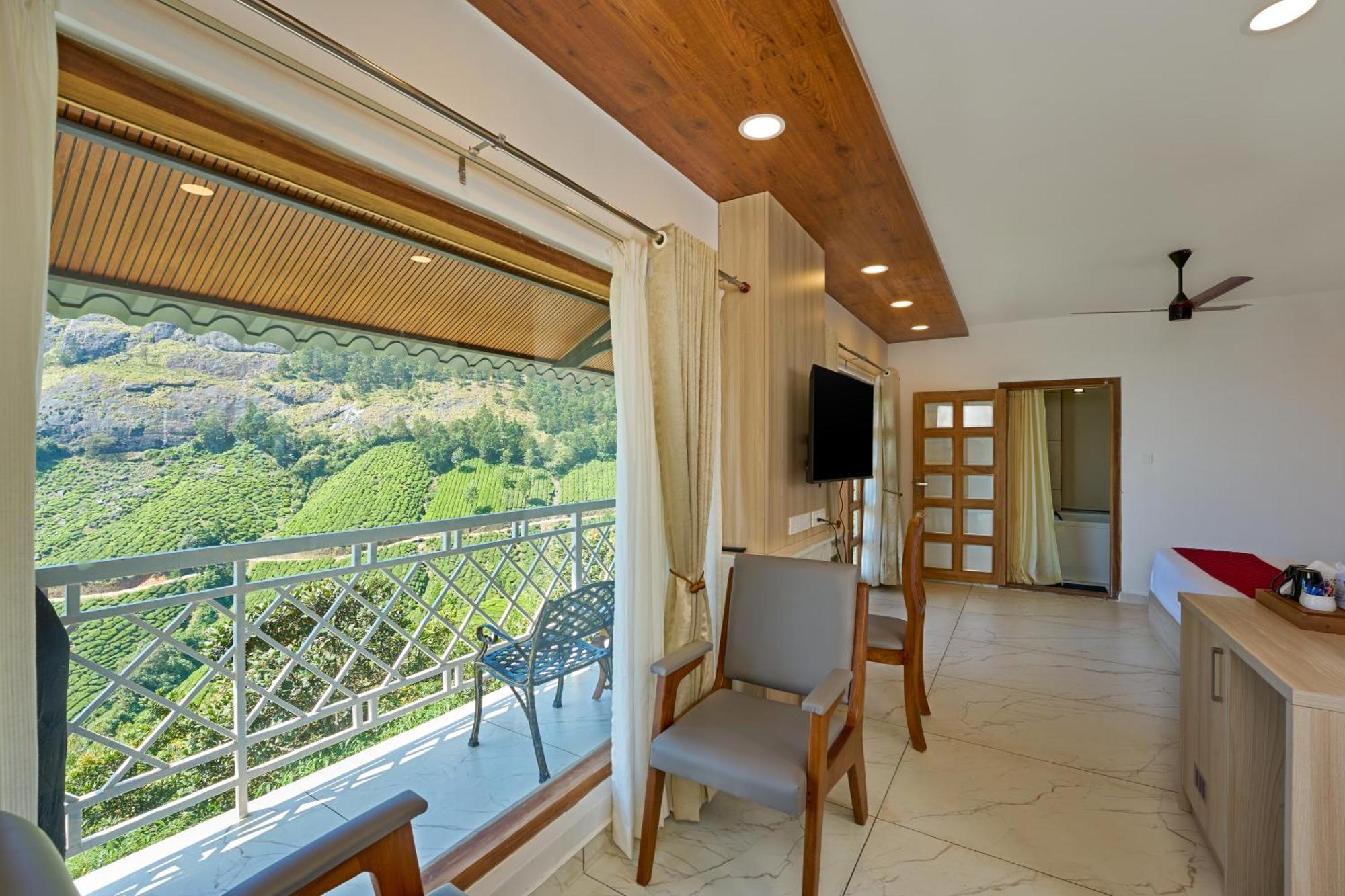The Planet Munnar Hotel Suryanelli Bagian luar foto