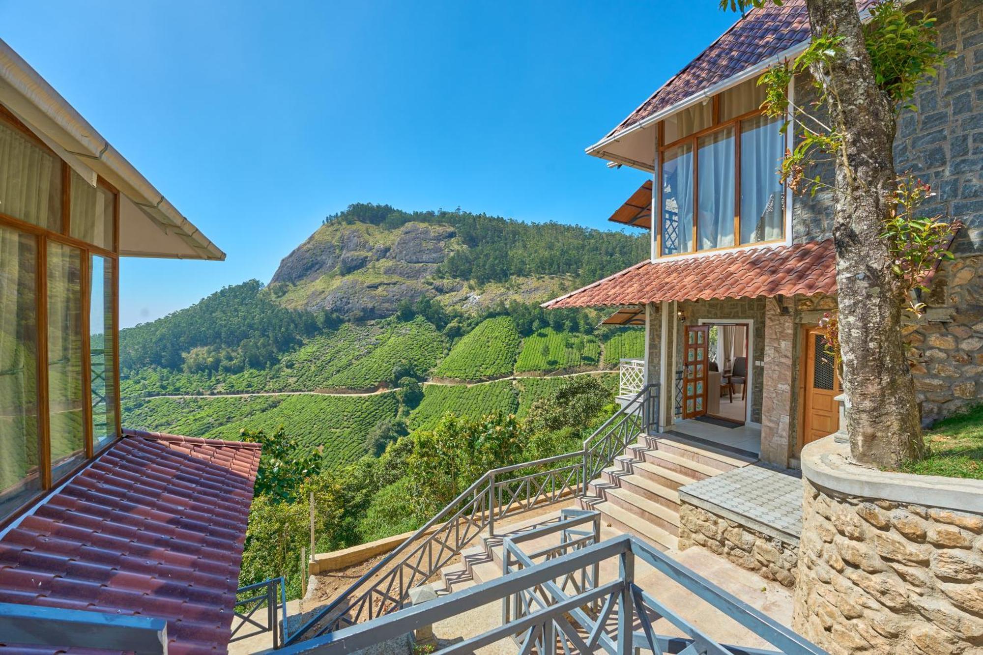 The Planet Munnar Hotel Suryanelli Bagian luar foto