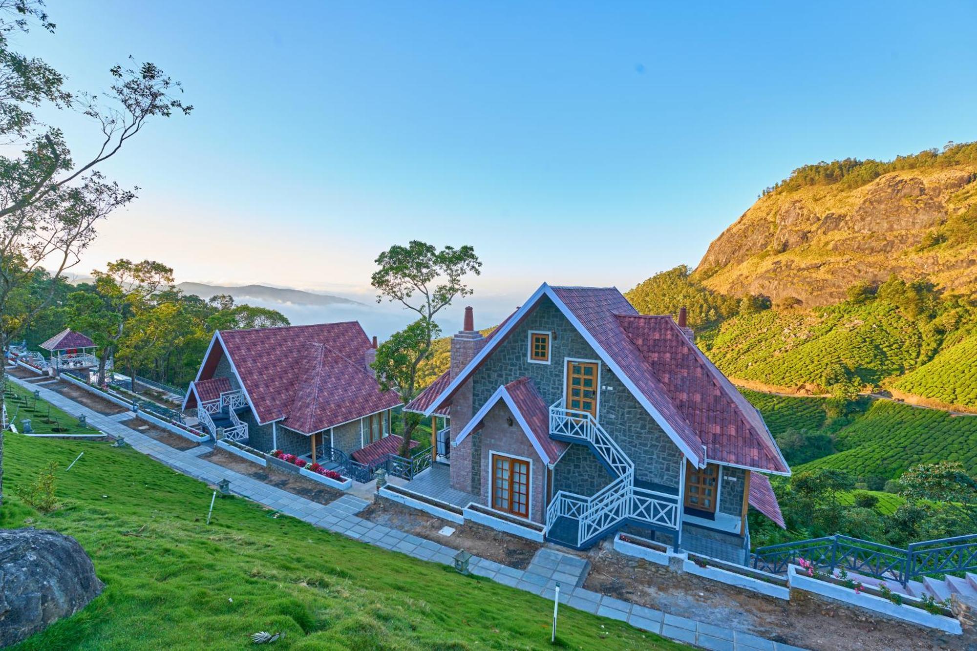 The Planet Munnar Hotel Suryanelli Bagian luar foto