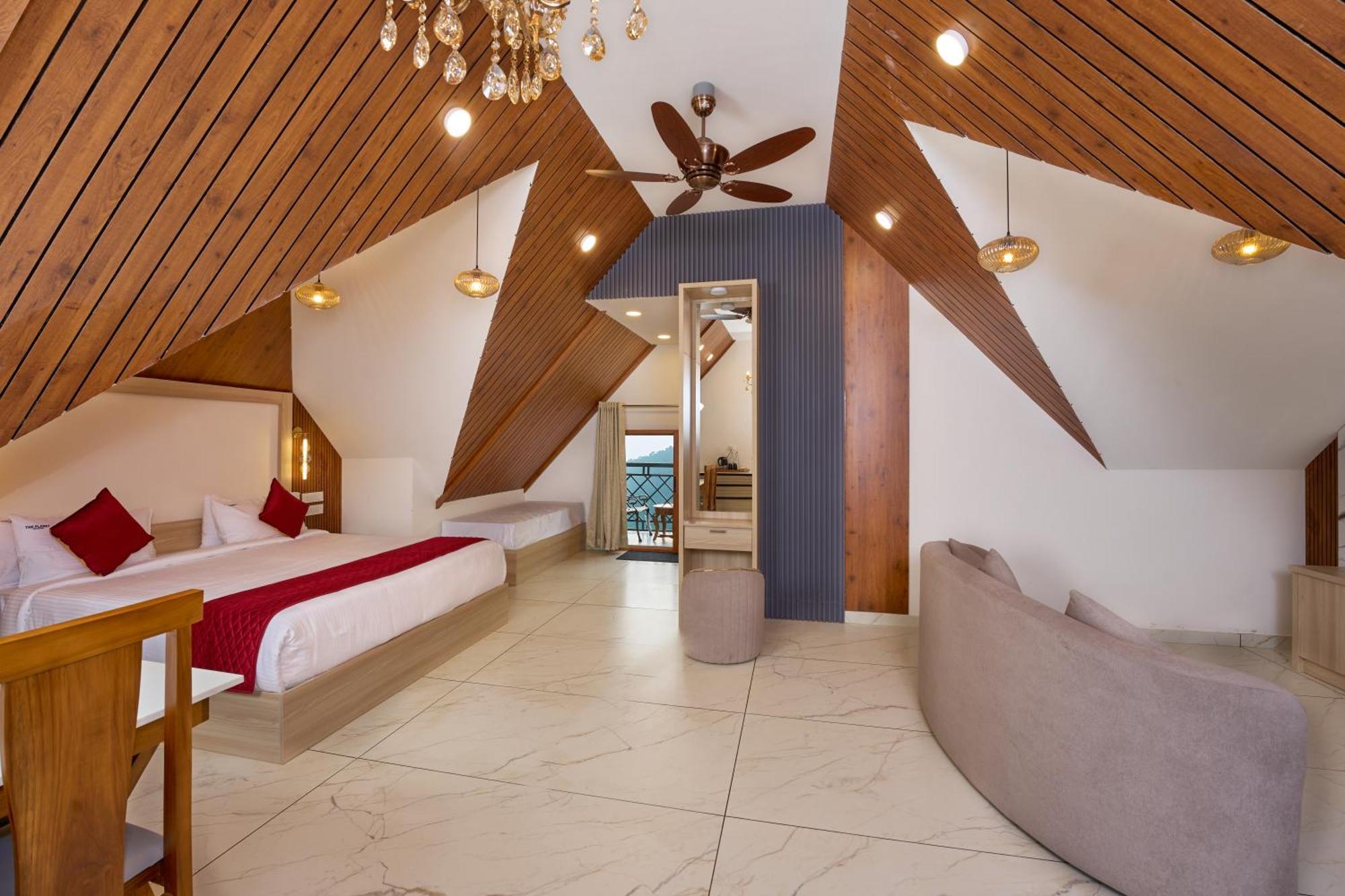 The Planet Munnar Hotel Suryanelli Bagian luar foto